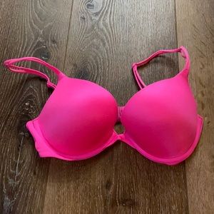 Victoria’s Secret push-up bra